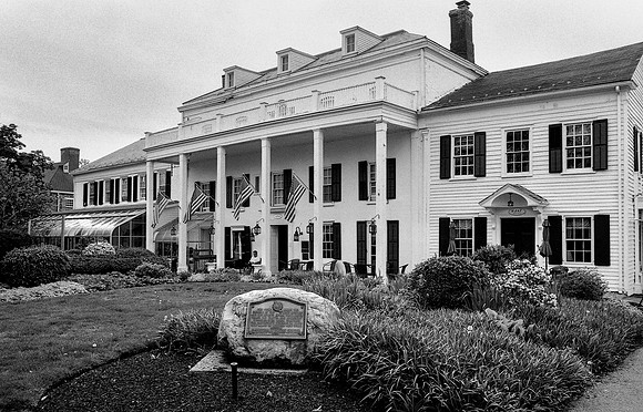 28mm f/2.8 - Ferrania P33 - Rhinebeck - NY
