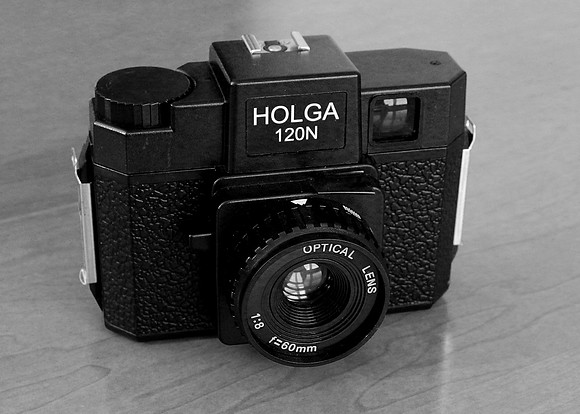 The Holga 120N